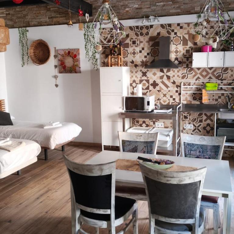 Solera Sherry - One-Bedroom Apartment - 8