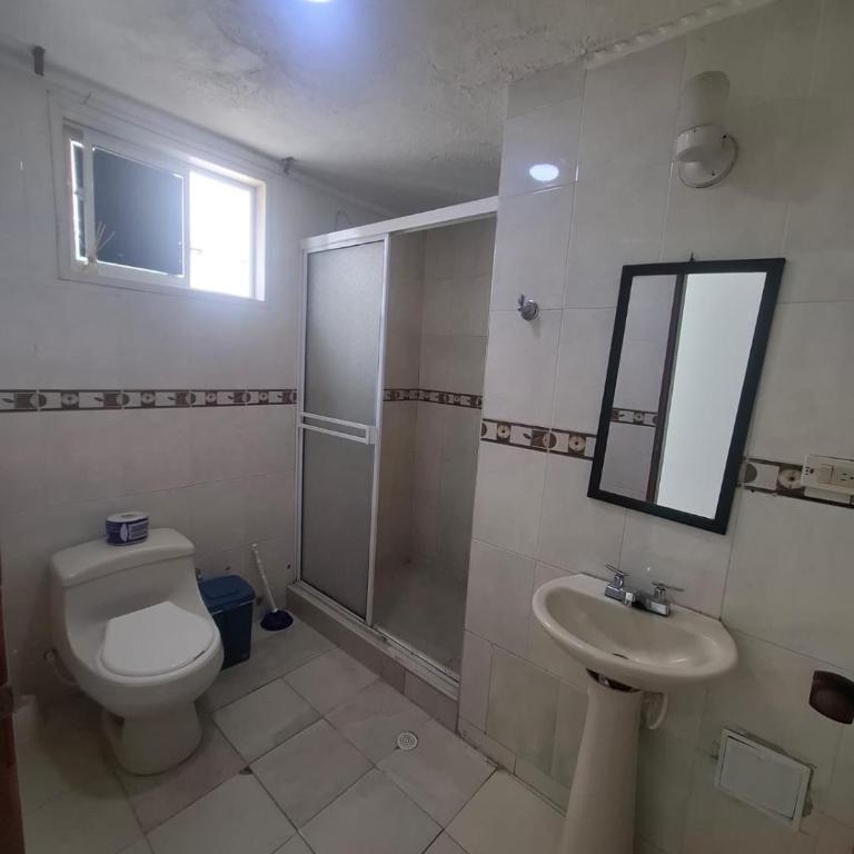 Apto Buritaca Piso 8 - Three-Bedroom Apartment - 10