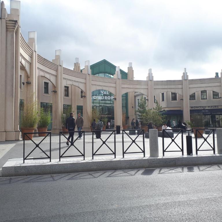 Le petit nid, T2 neuf 4 voyageurs terrasse parking Disneyland Paris - Apartment mit 1 Schlafzimmer und Gartenblick - 43