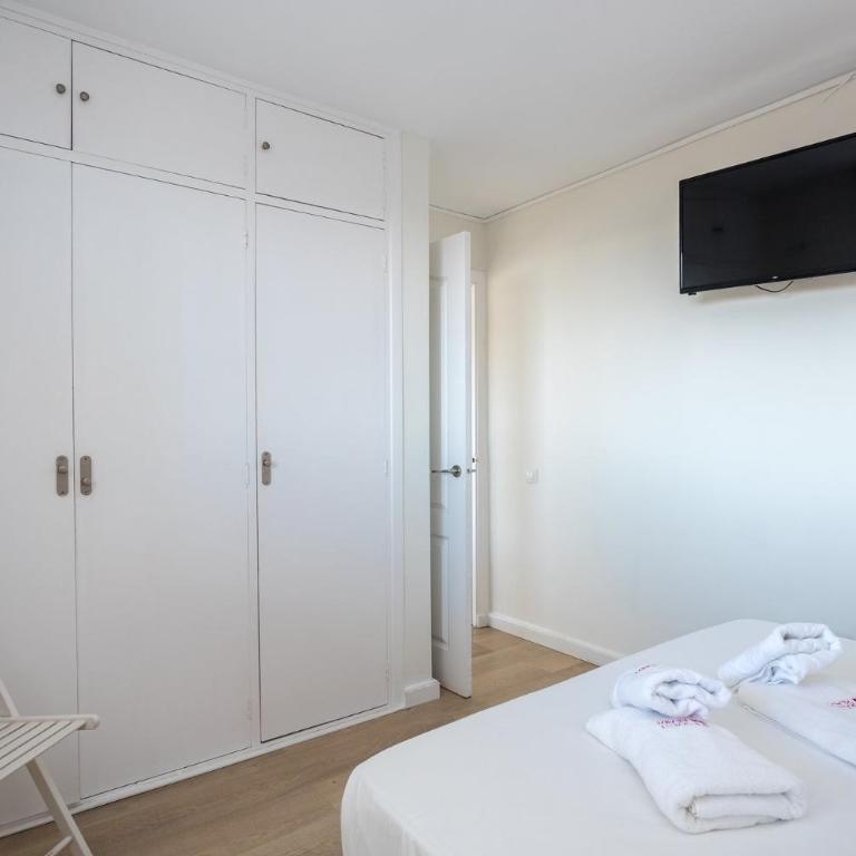 GuestReady - Fuentebravia with terrace and pool - Two-Bedroom Apartment - 28
