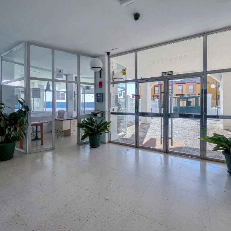 GuestReady - Fuentebravia with terrace and pool - Two-Bedroom Apartment - 36