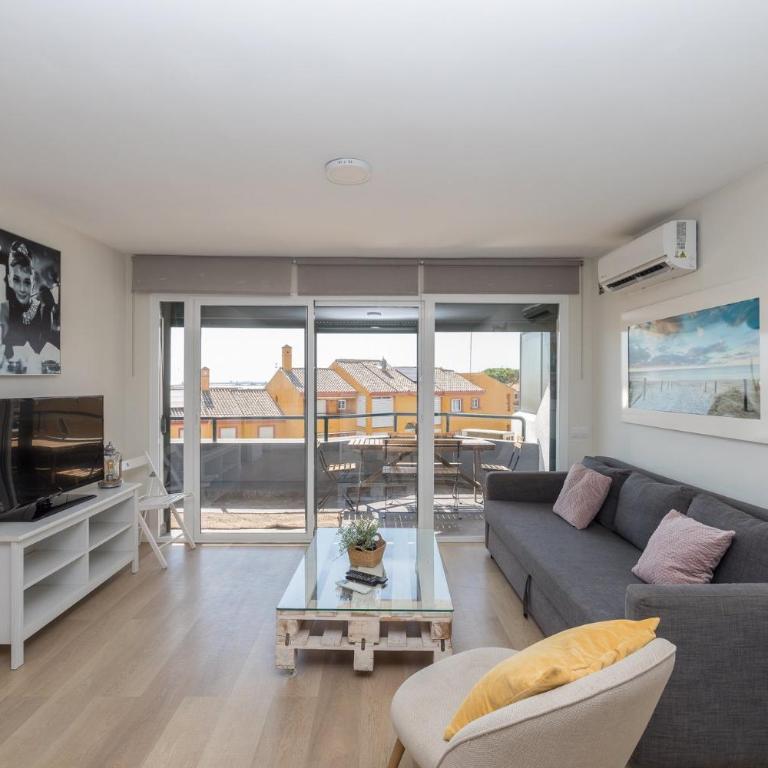GuestReady - Fuentebravia with terrace and pool - Two-Bedroom Apartment - 2