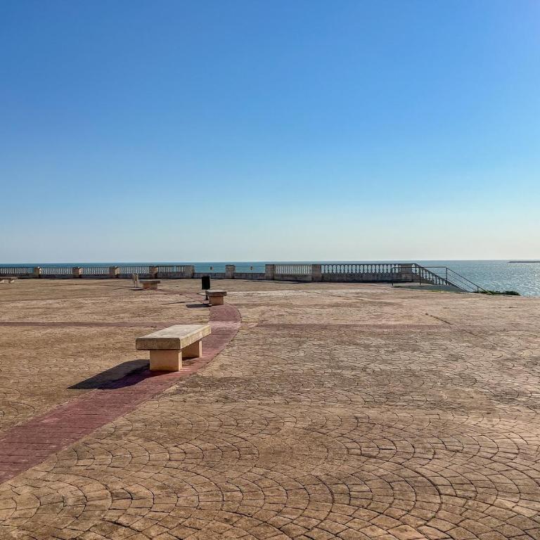 GuestReady - Fuentebravia with terrace and pool - Two-Bedroom Apartment - 37