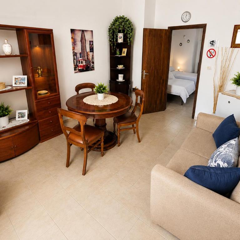 Villa Olimpo B&B - Camera Tripla con Bagno Privato - 4