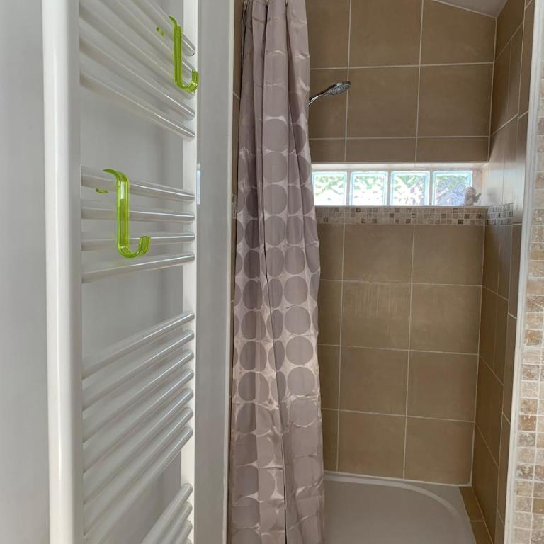 Madoujo petite villa à 200m de la plage - Maison 1 Chambre - 18