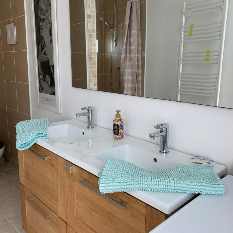 Madoujo petite villa à 200m de la plage - Maison 1 Chambre - 9