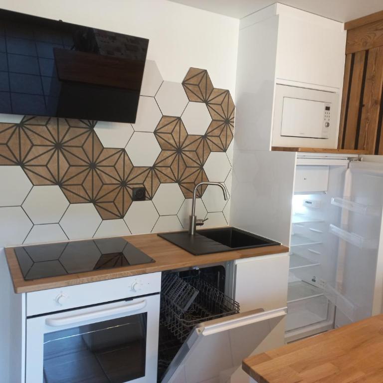 Cozy, village center, TMB Tour MontBlanc - Two-Bedroom Apartment - 4