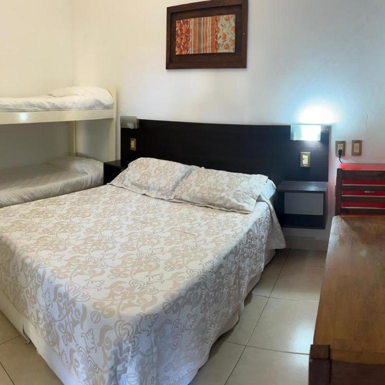 Hotel Del Parque - Habitación Doble con baño privado - 2 camas - 2