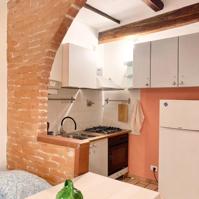 The Brick Wall - Bologna Center Residence - Appartamento con 1 Camera da Letto - 5