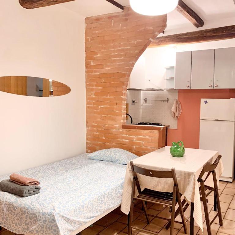 The Brick Wall - Bologna Center Residence - Appartamento con 1 Camera da Letto - 10