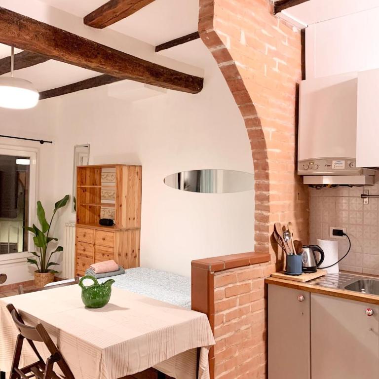 The Brick Wall - Bologna Center Residence - Appartamento con 1 Camera da Letto - 12