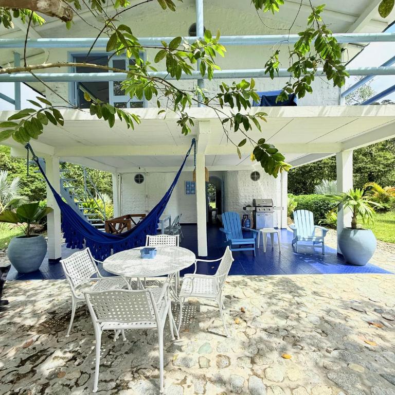 Hermosa Casa frente al Río - Casa de 3 dormitorios - 1