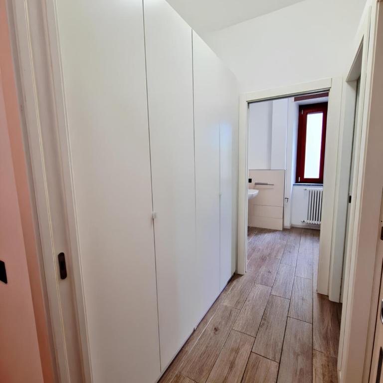 Tirano Family Hub - 3 Bedrooms, Parking&View - Three-Bedroom Apartment with Mountain View - 20