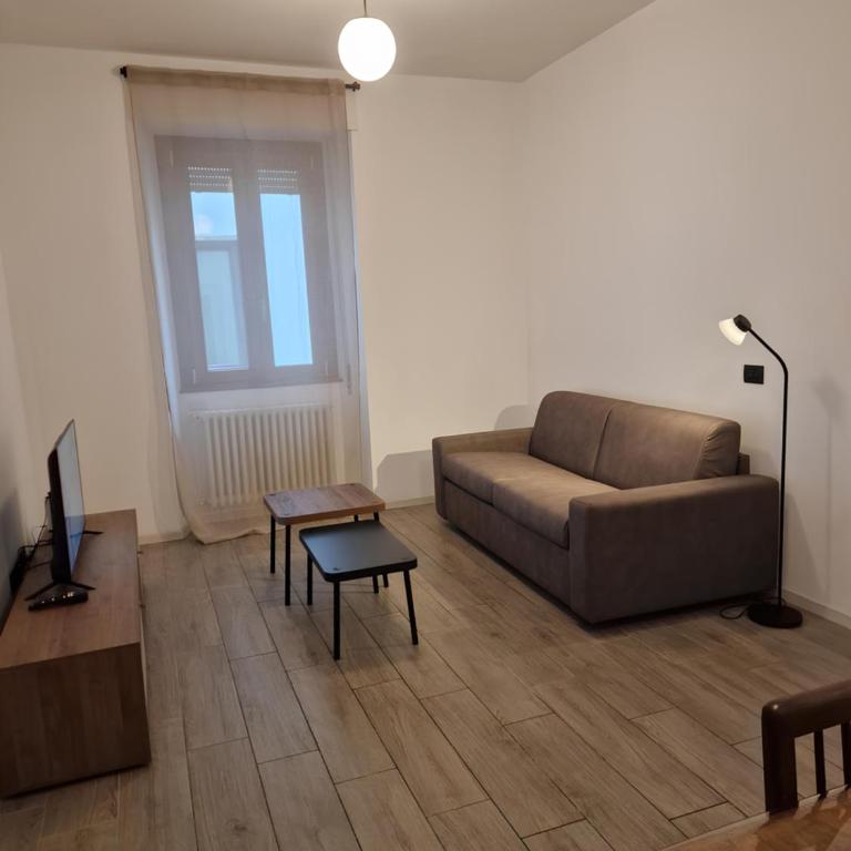 Tirano Family Hub - 3 Bedrooms, Parking&View - Three-Bedroom Apartment with Mountain View - 16