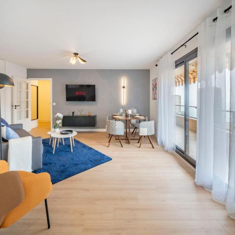 Monte Carlo Monaco Border, Swimming Pool, Parking, See View, Terrace - Appartement 2 Chambres - Vue sur Mer - 44
