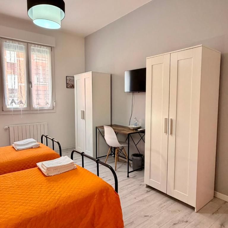 La Dimora degli Artisti - Bologna - Triple Room with Private Bathroom - 4