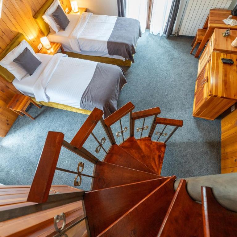 Rooms and apartmants Mirovic - Deluxe Family Suite - 8