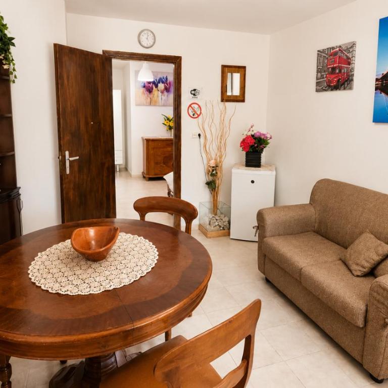 Villa Olimpo B&B - Camera Tripla con Bagno Privato - 5