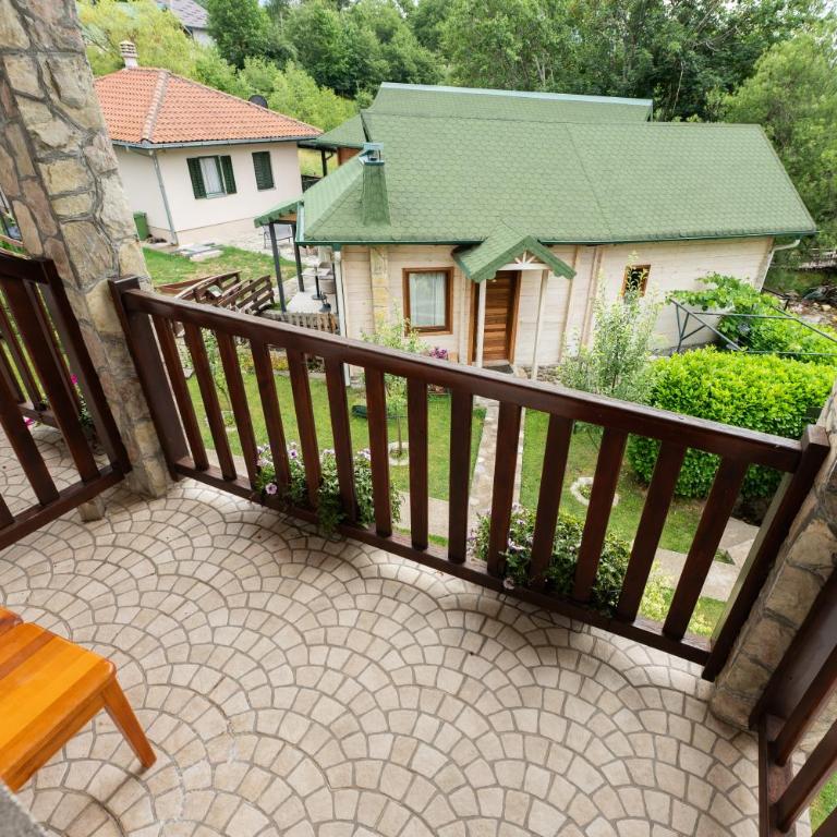 Rooms and apartmants Mirovic - Deluxe Family Suite - 7