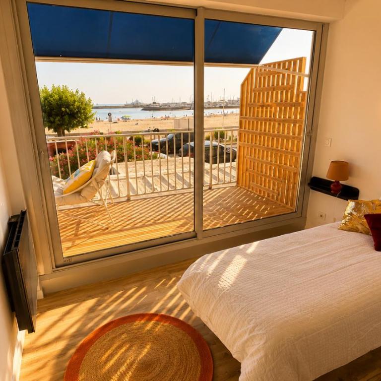 La Ligne Bleue - Appartement 2 Chambres avec Terrasse et Vue sur la Mer - 3
