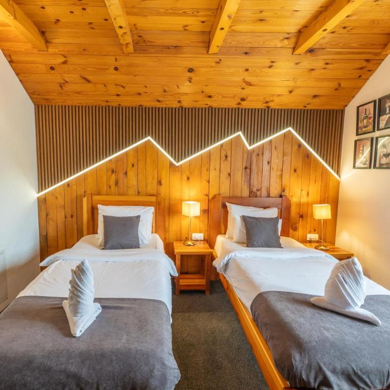 Rooms and apartmants Mirovic - Double or Twin Room - 2