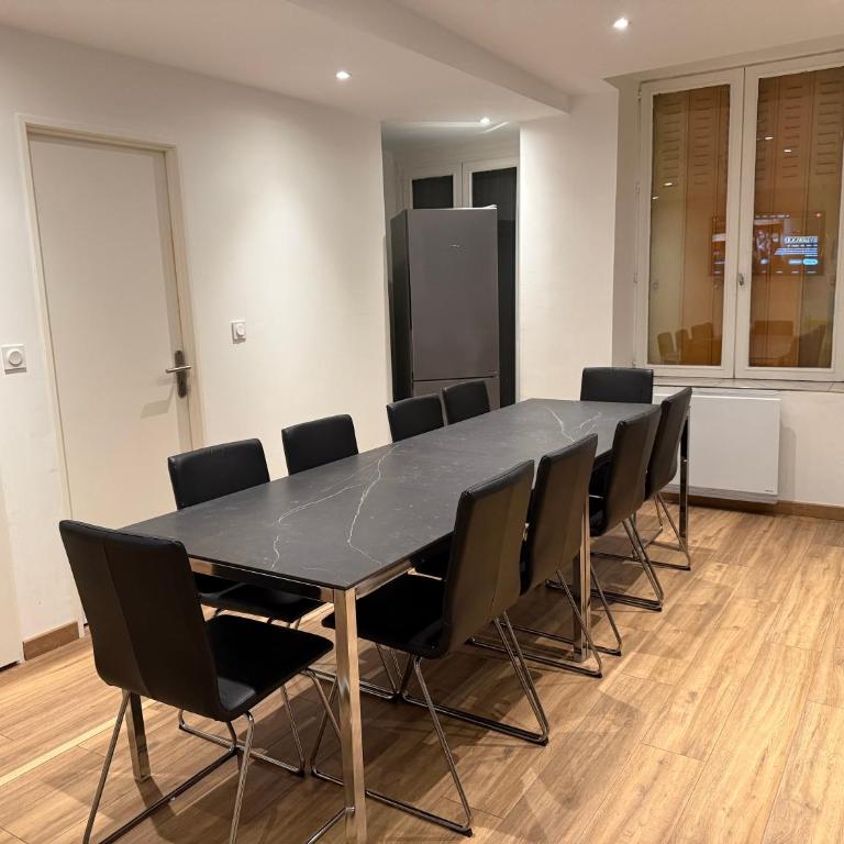 30 CHIC & COSY GRAND APPART 88m2 WIFI SMART TV HYPERCENTRE NETFLIX - Apartment mit 5 Schlafzimmern - 2