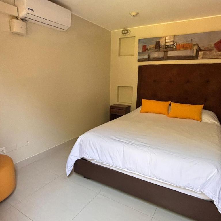 Hotel & Hacienda La Caravedo - Standard Double Room - 5