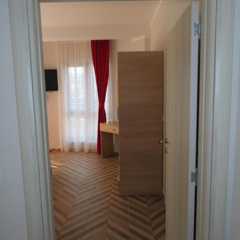 Mir i More - Apartman sa 3 Spavaće Sobe - 7