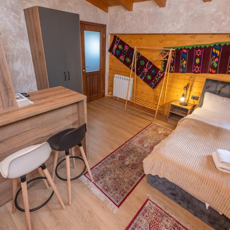 Rooms and apartmants Mirovic - Superior Triple Room - 11