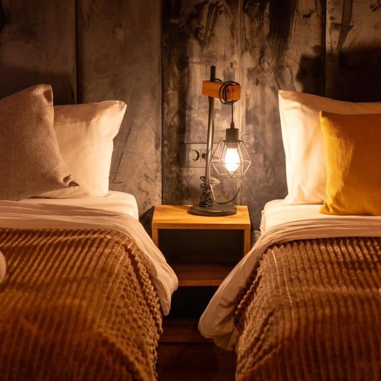 Rooms and apartmants Mirovic - Superior Triple Room - 3