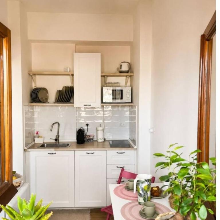 Termini Rooftop Apartment - Appartamento con 2 Camere da Letto - 2