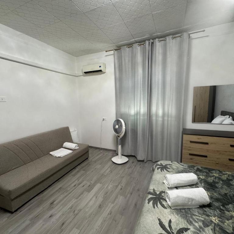 Bergamo City Center Apartment - Family Two-Bedroom Apartment with View - 9