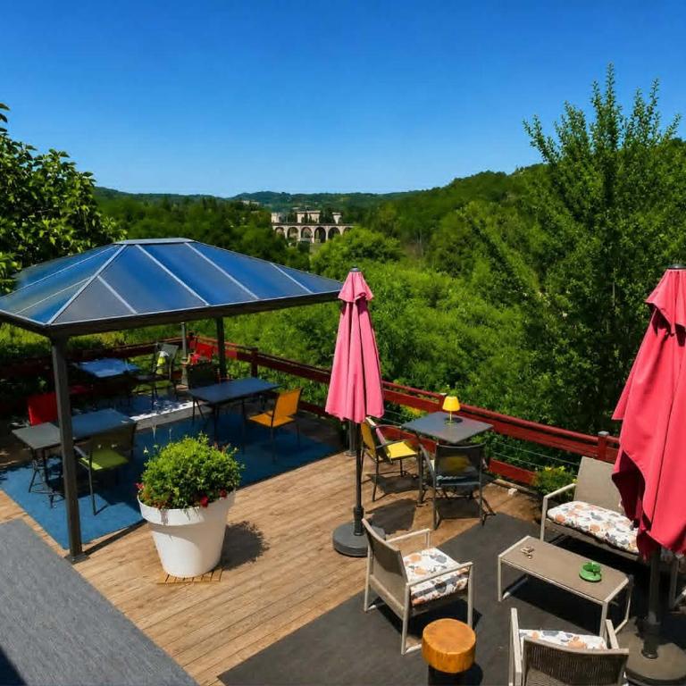 La Bayardine - Chambre Double - Vue sur Jardin - 10
