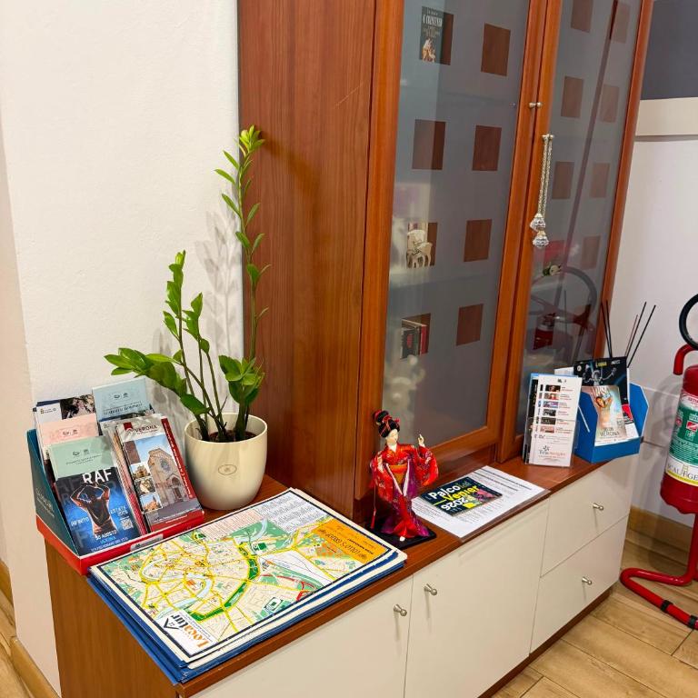 Casa Vacanza da ELENA 3 - Bilocale in prossimità della Stazione FS Verona Porta Nuova - Appartamento con 2 Camere da Letto e Balcone - 8