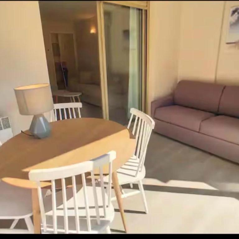 Studio piscine jardin - Studio avec Vue sur Jardin - 8