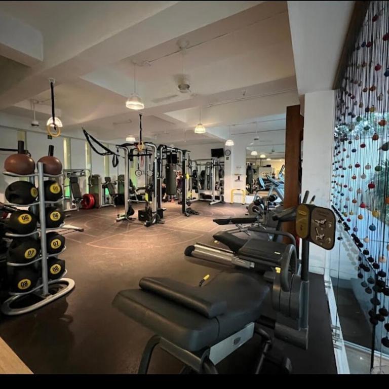 App Condo 1 room, full kitchen, 2 private balcon, rooftop 24h pool sea view, free acces gym - Apartamento de 1 dormitorio - 33