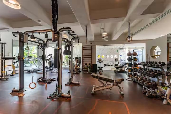 App Condo 1 room, full kitchen, 2 private balcon, rooftop 24h pool sea view, free acces gym - Apartamento de 1 dormitorio - 35