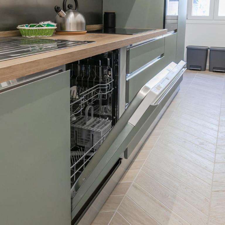 Petraz Central Station Milano - Appartamento Deluxe con 2 Camere da Letto e Balcone - 17