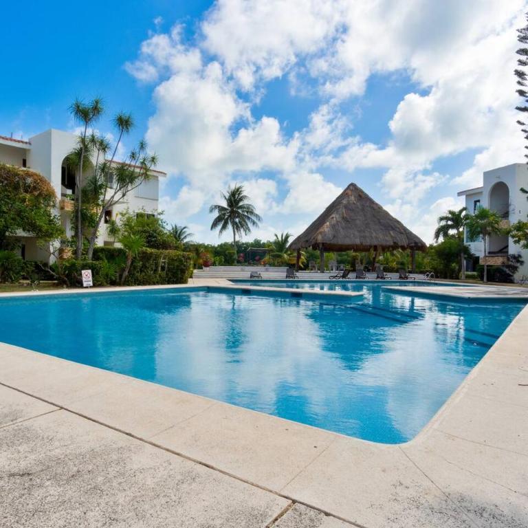 3 Bedroom Condo in the Hotel Zone - fits 6 - Apartamento - 5