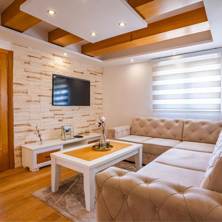 Wolf Apartments Zabljak - Apartman s 2 Spavaće Sobe sa Balkonom i Terasom - 25