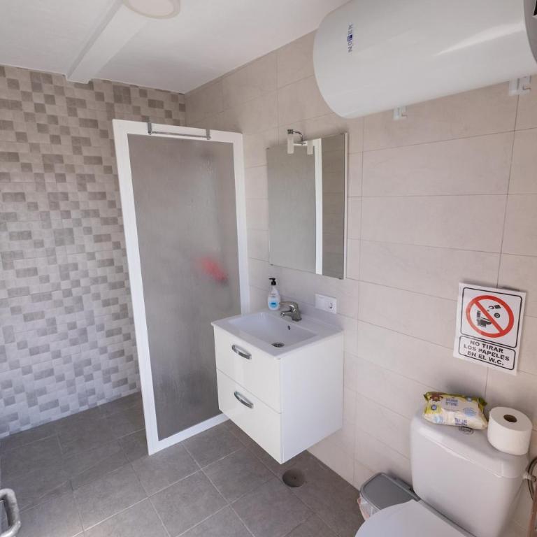 Villa Thiago - Two-Bedroom House - 42