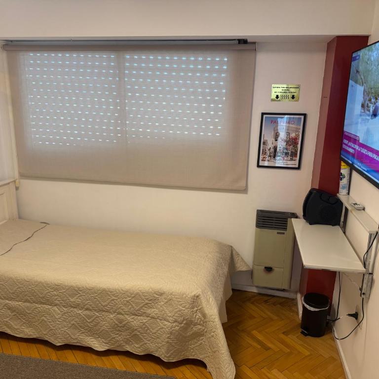 Corrientes Center - Two-Bedroom Apartment - 5