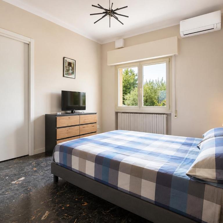 Casa Ivo - Casa Vacanze a Lucca - Casa con 1 Camera da Letto - 1