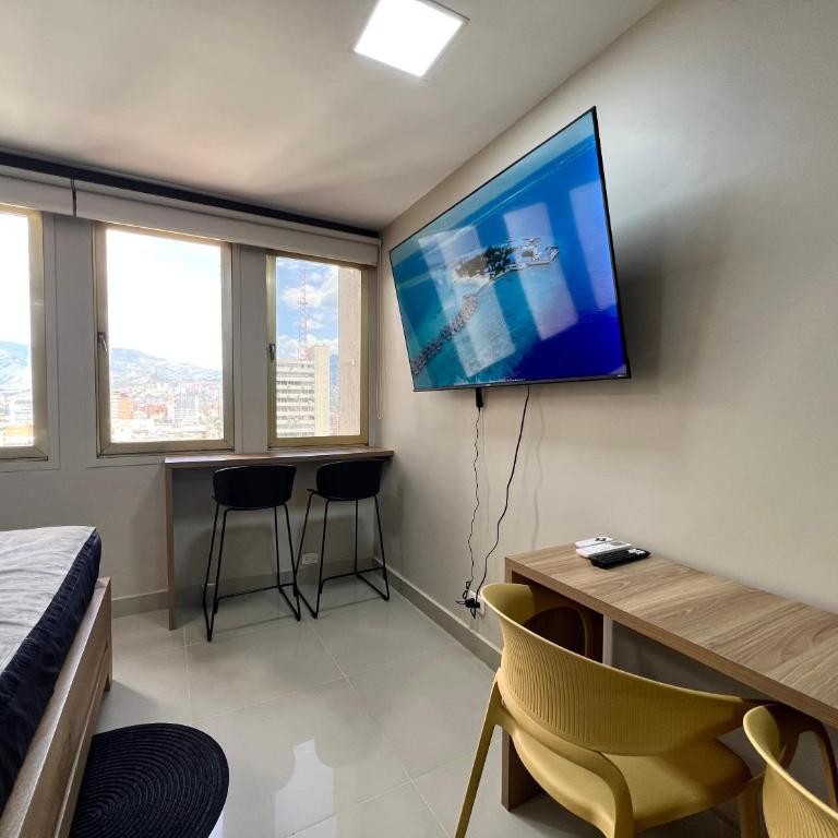 Apartaloft Premium Vista a la Ciudad y al Metro Parque Berrío - One-Bedroom Apartment - 34