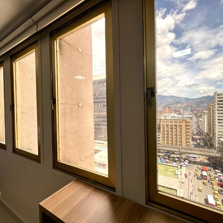Apartaloft Premium Vista a la Ciudad y al Metro Parque Berrío - One-Bedroom Apartment - 28