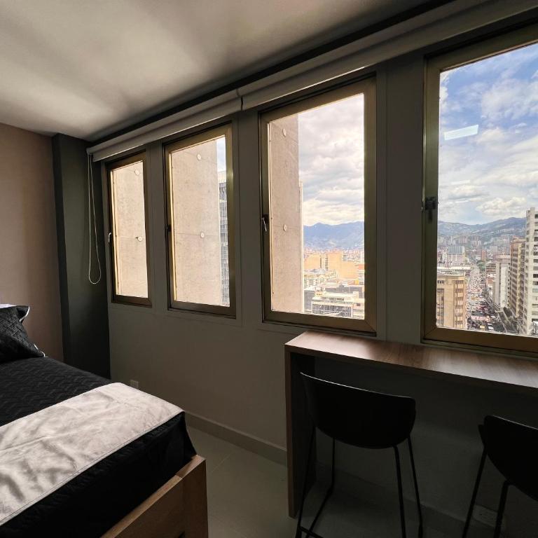 Apartaloft Premium Vista a la Ciudad y al Metro Parque Berrío - One-Bedroom Apartment - 26