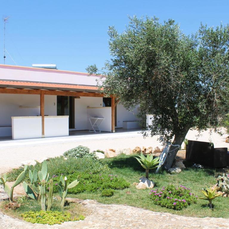 Tenuta Petra Chiara - Double Room with Patio - 2