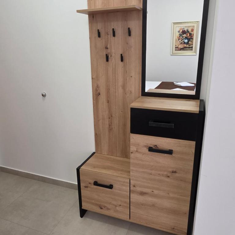 Motel Aura - Double Room with Balcony (3 Adults) - 1