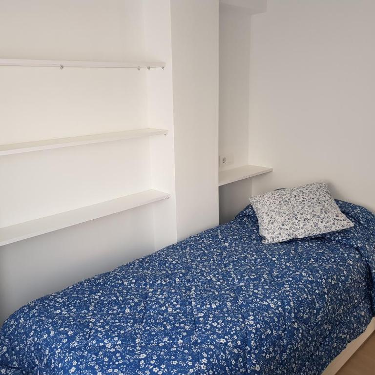 Disfruta de la playa de Cádiz Amor Brujo - Three-Bedroom Apartment - 5