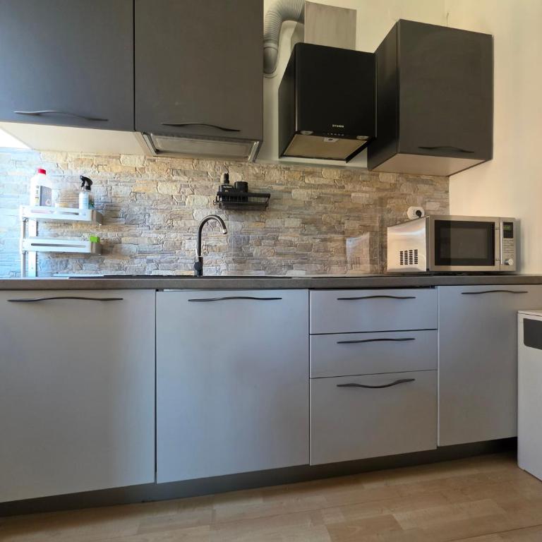 The Elegant and Contemporary Oasis in Parco Ruffini - One-Bedroom Apartment - 25